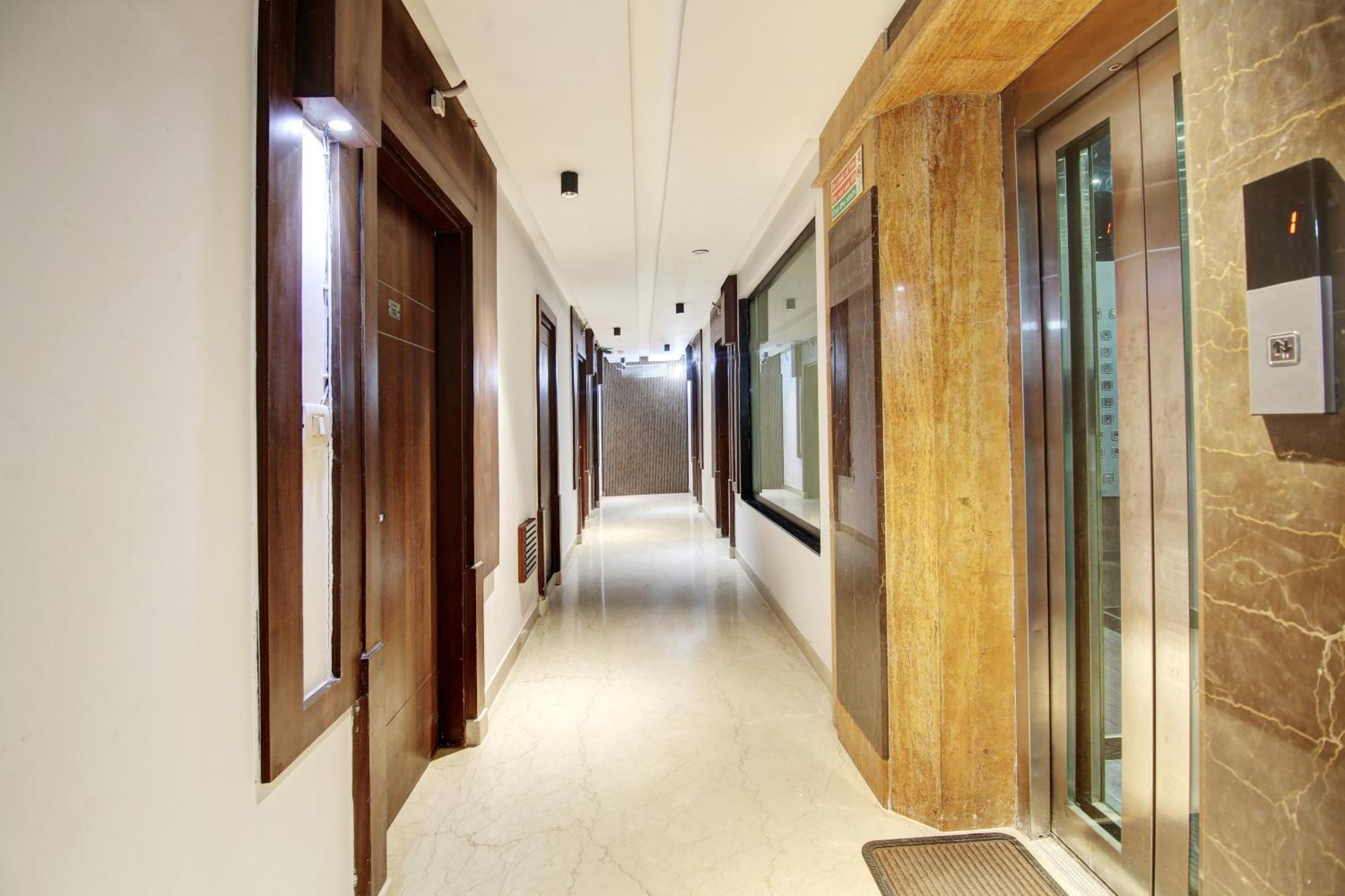 Hotel Neu Villa - Near Connaught Place & New Delhi Railway Station Luaran gambar